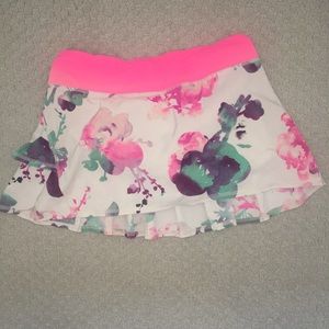RARE lululemon floral pace setter skirt